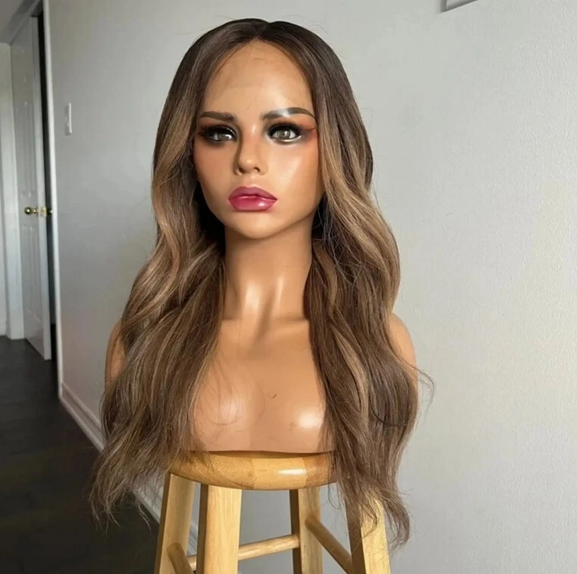 Premium Synthetic Hair Lace Front Wig Wave Warm Caramel Brown Balayage Wig Realistic Hairline HD Lace for Women Party Daily Use