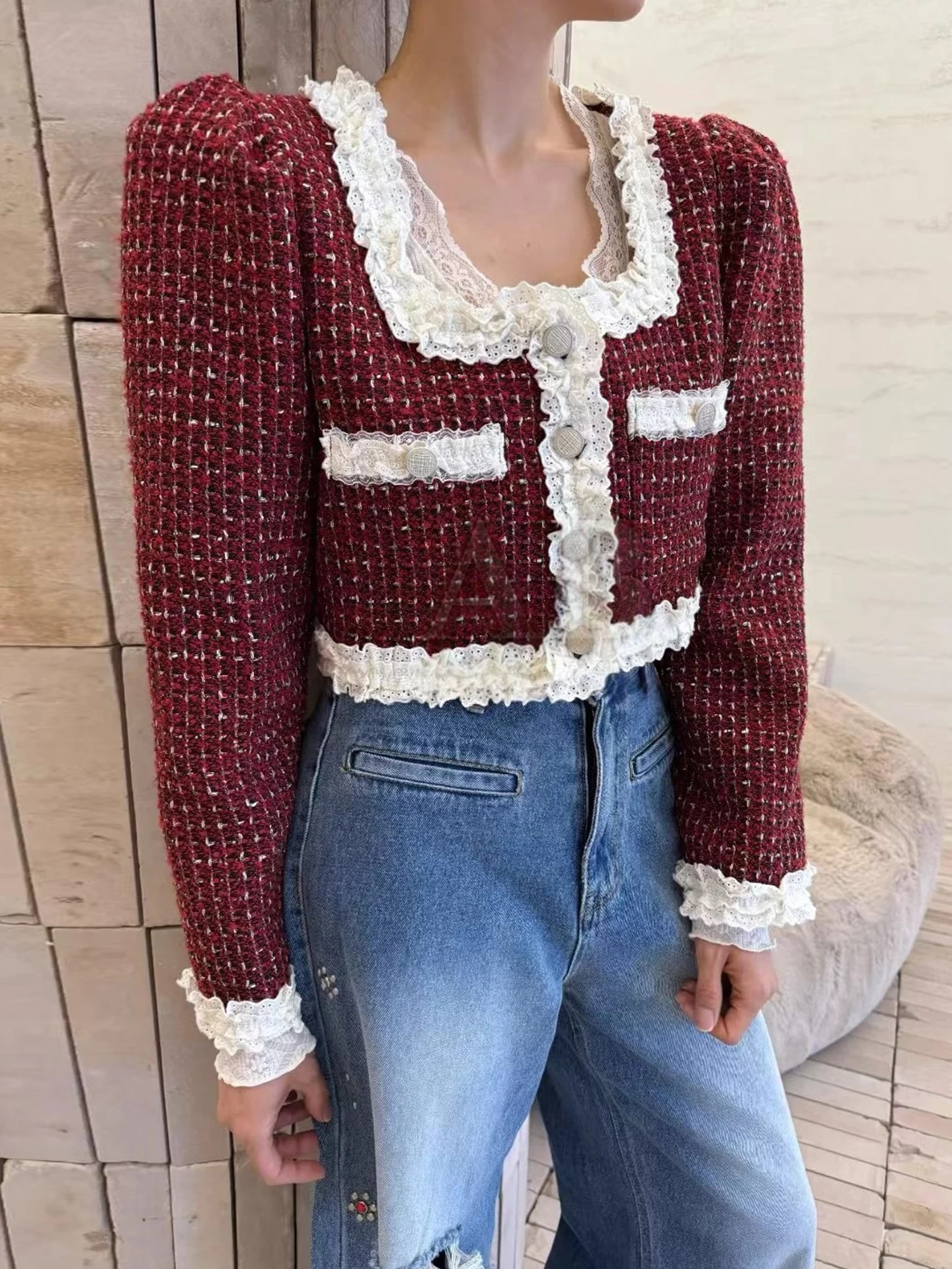 

Женское шикарное осеннее ретро-корейское повседневное элегантное короткое пальто с пышными рукавами и кружевными краями на плечах