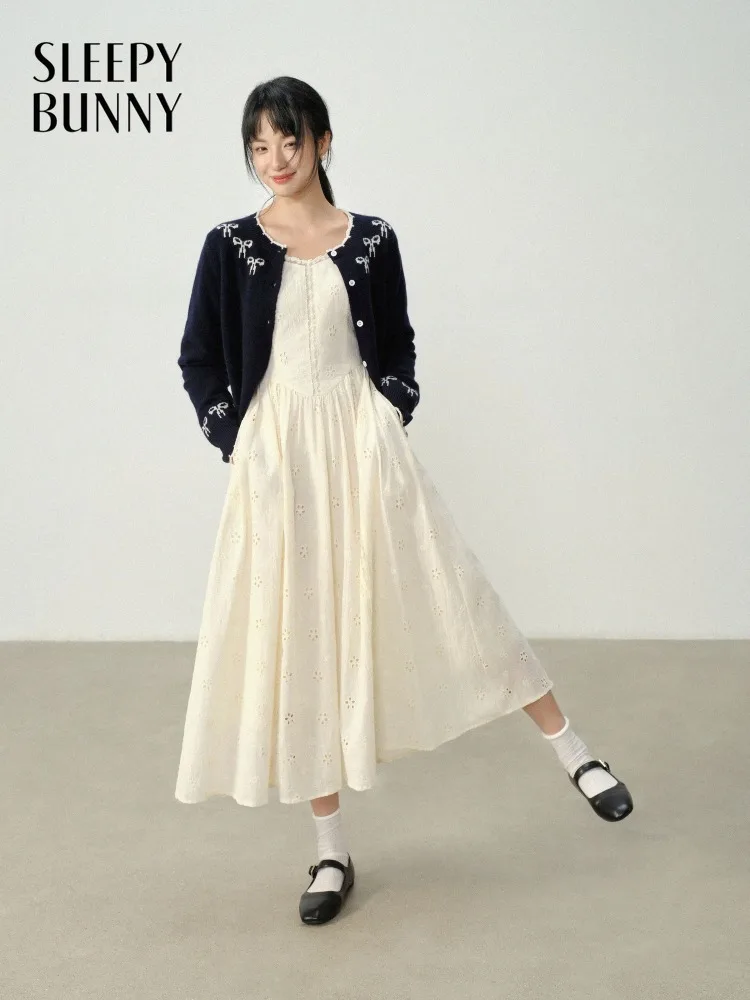 

Wool Knit Cardigan Women Contrast Bow Embroidery Sweater Autumn Short Slim Fit Round Neck Outerwear Jacket for Casual Layering