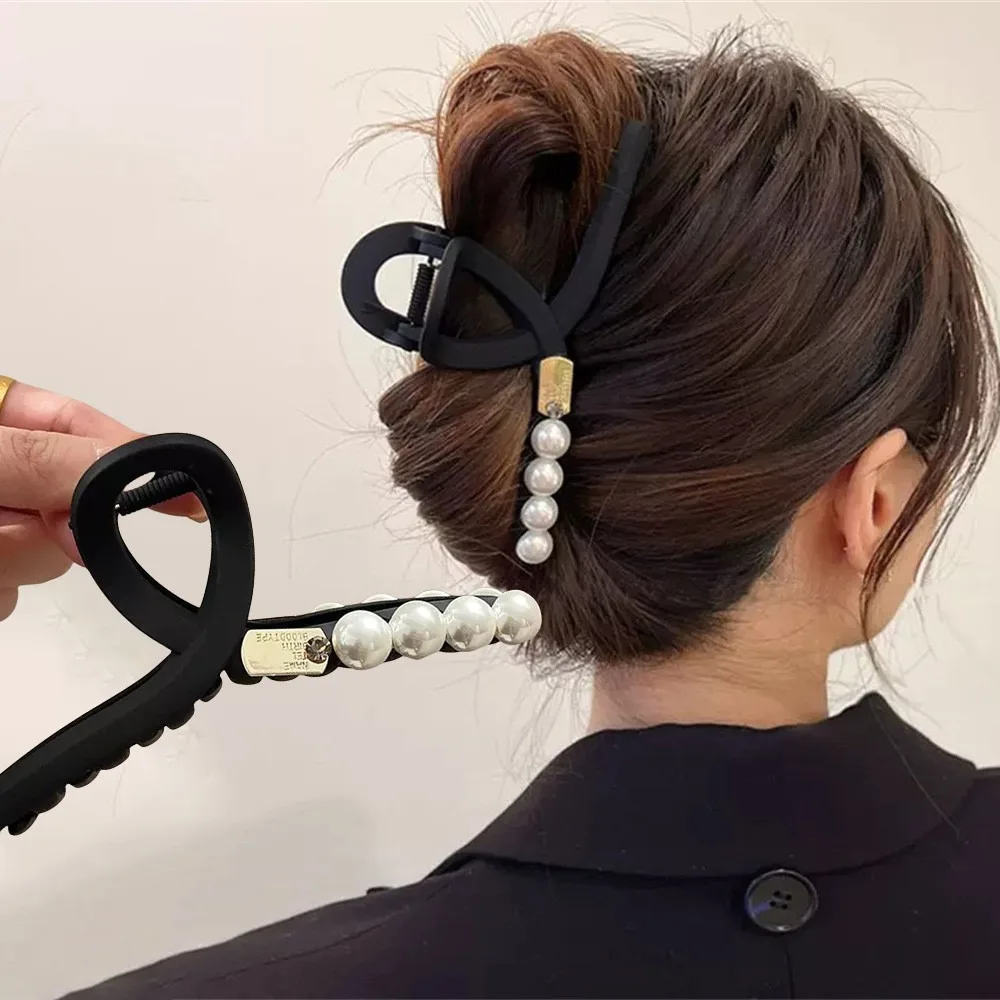 ΠΠ»Π΅Π³Π°Π½ΡΠ½ΡΠ΅ Π·Π°ΠΊΠΎΠ»ΠΊΠΈ Π΄Π»Ρ Π²ΠΎΠ»ΠΎΡ Ρ ΠΆΠ΅ΠΌΡΡΠΆΠ½ΠΎΠΉ Π°ΠΊΡΠ»ΠΎΠΉ, ΠΌΠΎΠ΄Π½ΡΠ΅ Π·Π°ΠΊΠΎΠ»ΠΊΠΈ Π΄Π»Ρ Π²ΠΎΠ»ΠΎΡ Ρ ΠΊΡΠ΅ΡΡΠΎΠΌ Π΄Π»Ρ ΠΆΠ΅Π½ΡΠΈΠ½ ΠΈ Π΄Π΅Π²ΠΎΡΠ΅ΠΊ, Π΄Π΅ΡΠΆΠ°ΡΠ΅Π»Ρ Π΄Π»Ρ Ρ
Π²ΠΎΡΡΠ°, ΡΡΡΠΊΠ° Π΄Π»Ρ Π²ΠΎΠ»ΠΎΡ ΠΠ»Π΅Π³Π°Π½ΡΠ½ΡΠ΅ Π·Π°ΠΊΠΎΠ»ΠΊΠΈ Π΄Π»Ρ Π²ΠΎΠ»ΠΎΡ Ρ ΠΆΠ΅ΠΌΡΡΠΆΠ½ΠΎΠΉ Π°ΠΊΡΠ»ΠΎΠΉ, ΠΌΠΎΠ΄Π½ΡΠ΅ Π·Π°ΠΊΠΎΠ»ΠΊΠΈ Π΄Π»Ρ Π²ΠΎΠ»ΠΎΡ Ρ ΠΊΡΠ΅ΡΡΠΎΠΌ Π΄Π»Ρ ΠΆΠ΅Π½ΡΠΈΠ½ ΠΈ Π΄Π΅Π²ΠΎΡΠ΅ΠΊ, Π΄Π΅ΡΠΆΠ°ΡΠ΅Π»Ρ Π΄Π»Ρ Ρ
Π²ΠΎΡΡΠ°, ΡΡΡΠΊΠ° Π΄Π»Ρ Π²ΠΎΠ»ΠΎΡ