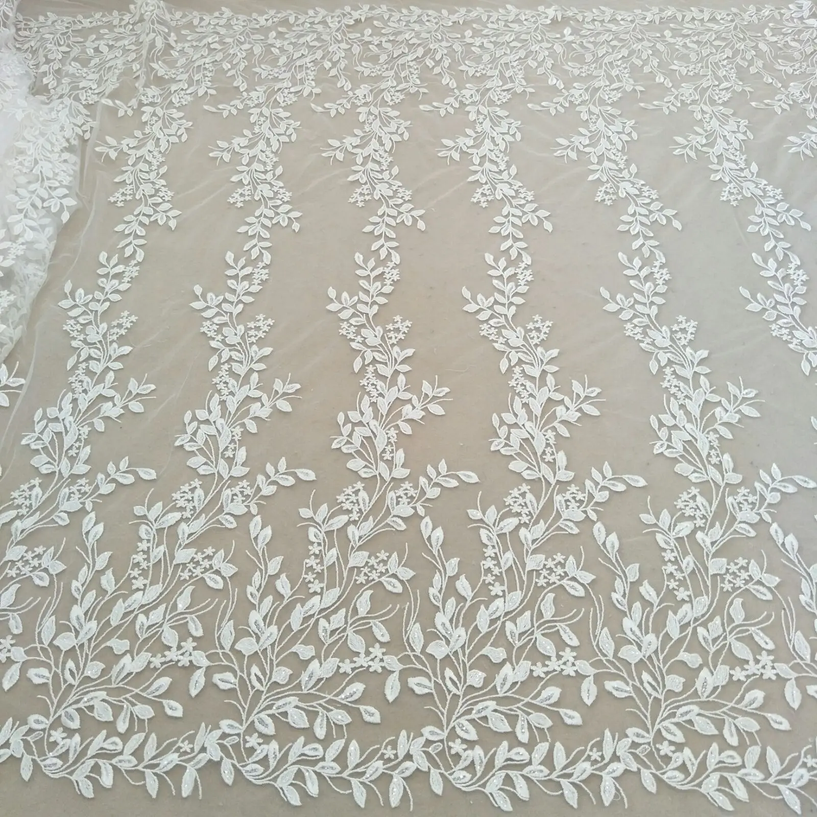 fashion leafs lace fabric with sequins 130cm width dress lace fabric sell by yard