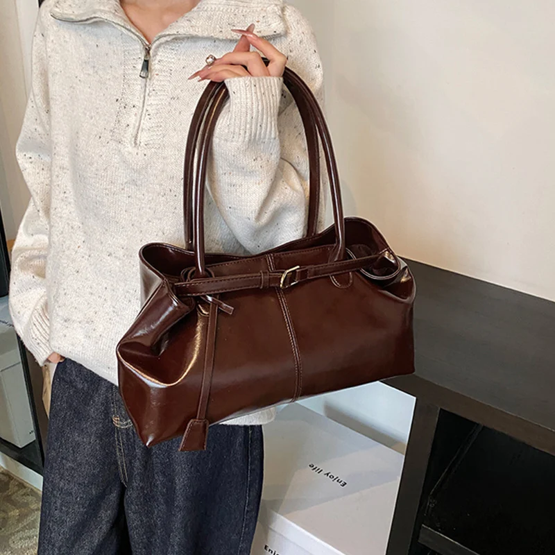 

Fashionable Retro Handbag New Versatile Tote Bags Simple Light Luxury Shoulder Bag Popular Large-capacity Hot Sell Commuter Bags