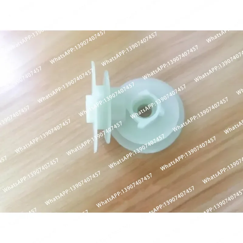 CS-350T Recoil starter pulley for Echo Chainsaw CS-320 CS-330T CS-350WES CS-360TES CS-360WES Chain saw pull start parts