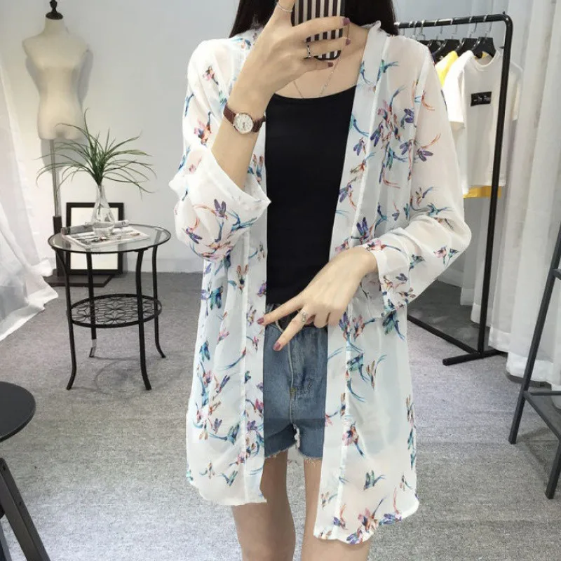 Stylish Women\'s Casual Long Sleeve Cardigan Chiffon Birds Printed Long Loose Blouse Shirt Sunscreen Clothing Versatile Thin Coat