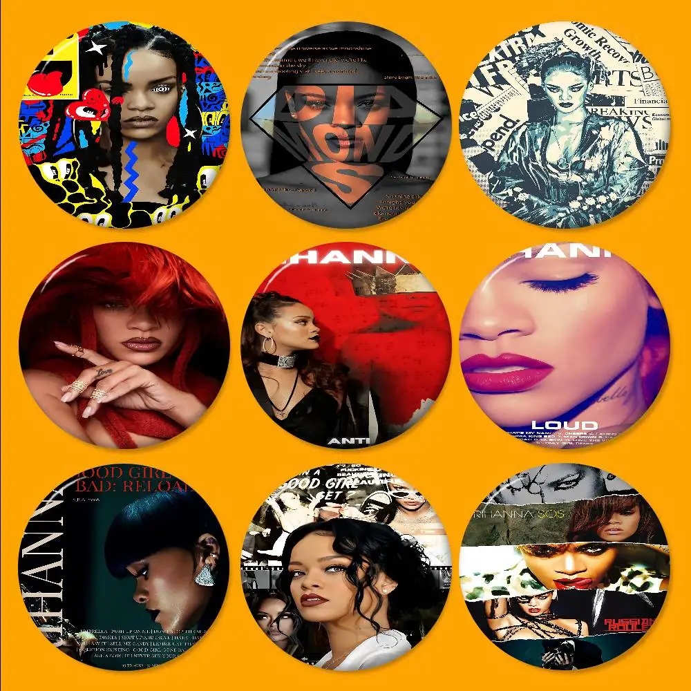 Hot Singer R-RIHANNAS Customizable Soft Button Pin For Women Creative Jewelry Funny Badge Cartoon Lover Hat