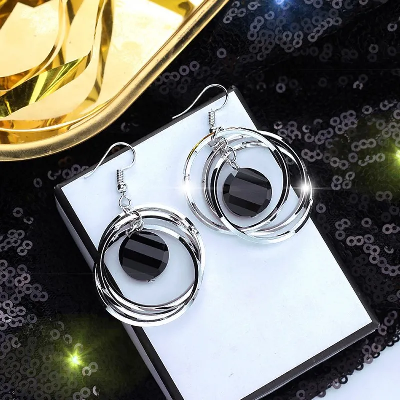 New Circle Stacked Black Crystal Dangle Earrings for Women Personality Fashion Matching Accessories Party Jewelry Birthday Gifts