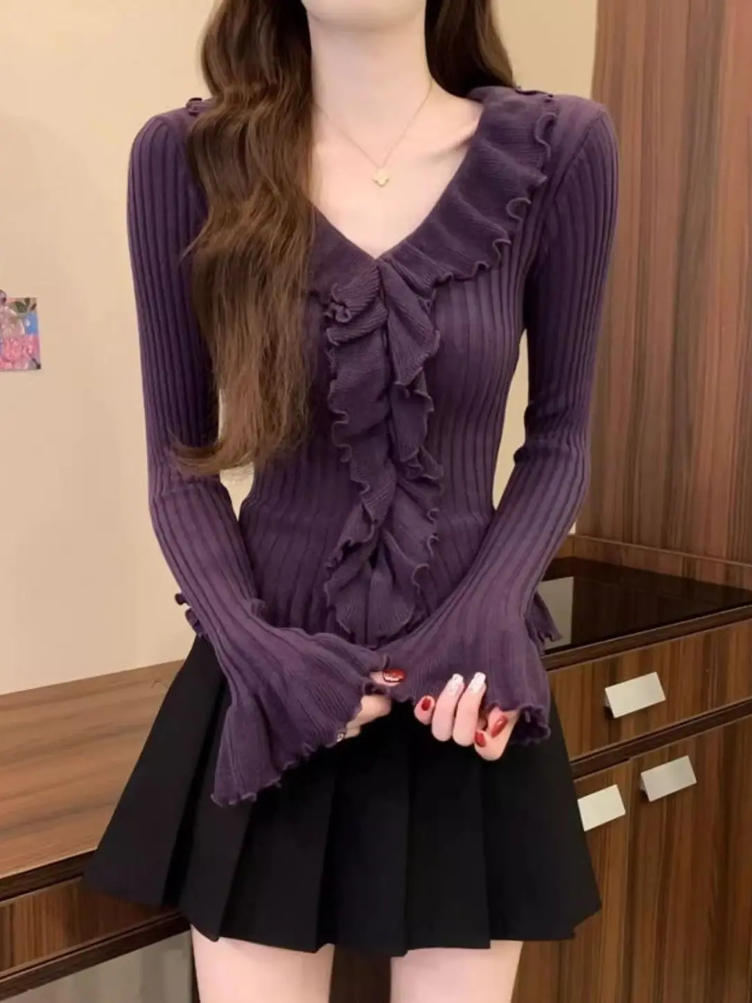 

Slim Fit V-Neck Long Sleeve Knitted Top Women Early Autumn New Style Holland Angora Red Inner Wear Base Shirt Long Sleeve