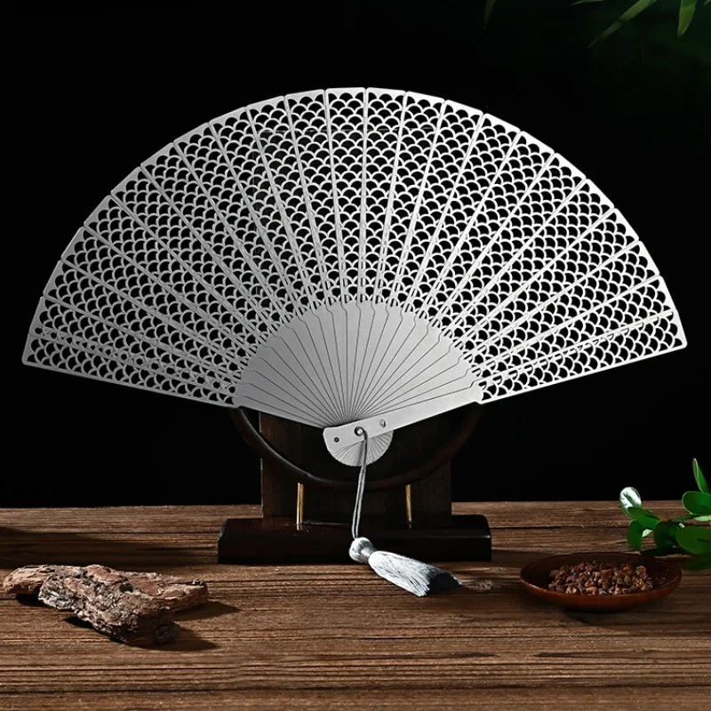 Chinese Style Refined Steel Ancient Style Folding Fan Portable Hollow Kung Fu Tai Chi Metal Dragon Scale Pattern Fan