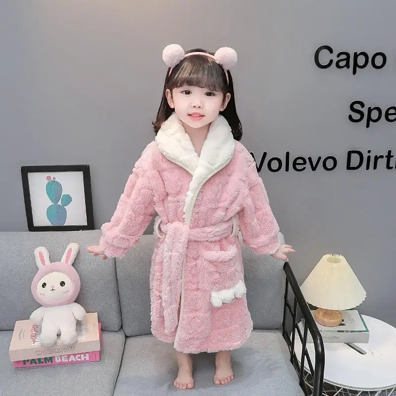 

Детский халат для девочек, зима-весна 2026, новый модный халат с длинными лацканами, детская домашняя одежда, уютная флисовая домашняя одежда для маленьких девочек