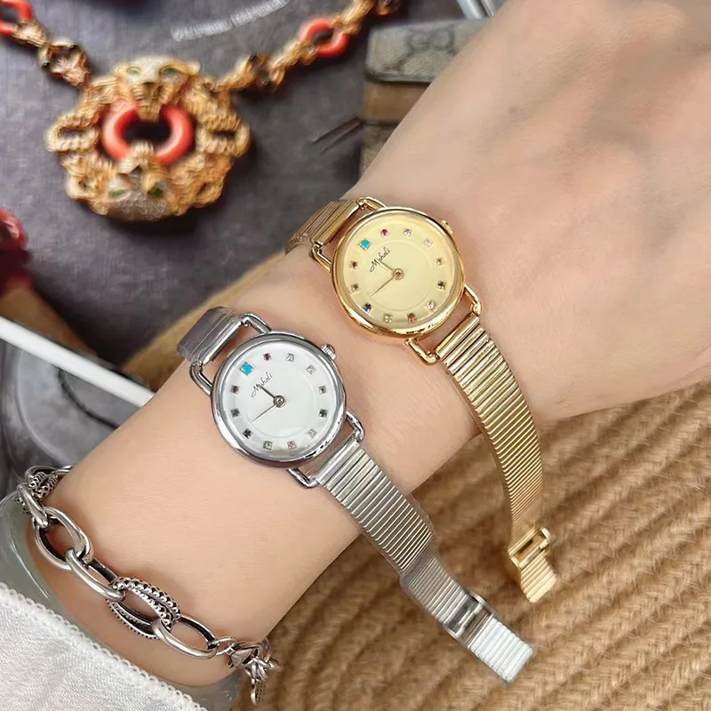 여성용 우아한 클래식 레트로 스타일 시계, 트렌디하고 심플한 자동 방수 쿼츠 시계, 생일 선물, 신상