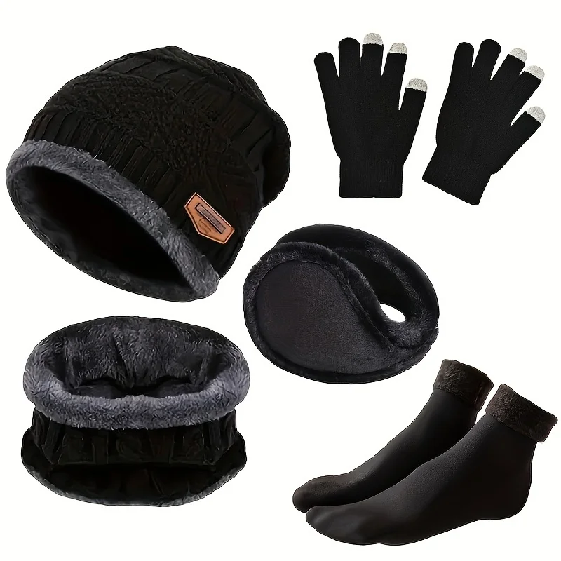 Cappello invernale da uomo, sciarpa invernale da esterno, guanti, scollatura, un cappello e calzini in maglia isolati in cashmere