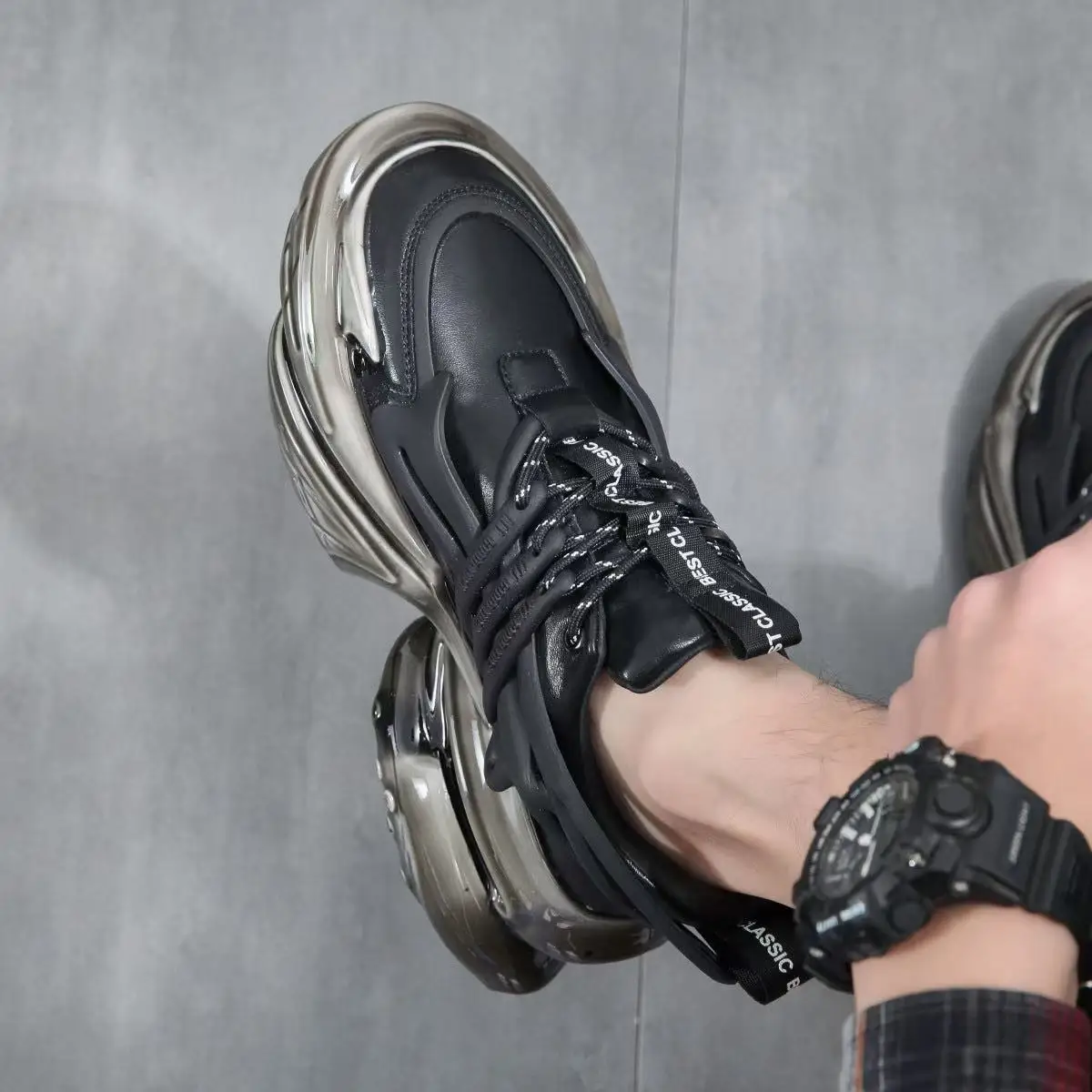 Mens Hiking Shoes Casual Lightweight Lace-up Walking Shoes Mens Outdoor Waterproof Camping Anti-slip Sneakers