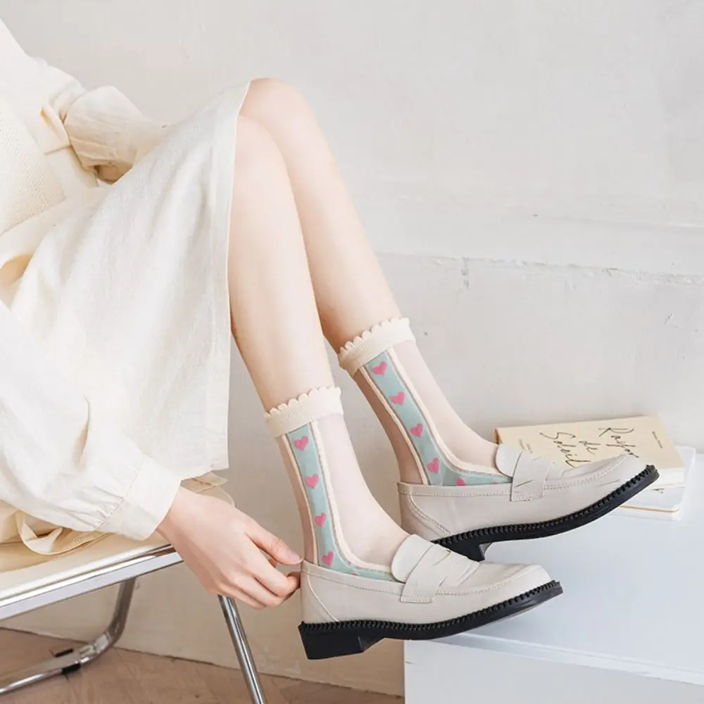 

5 шт./компл. ультратонкие прозрачные шелковые носки с кристаллами, эластичные носки средней длины с милым цветочным принтом, женские носки кремового цвета с кружевным дизайном