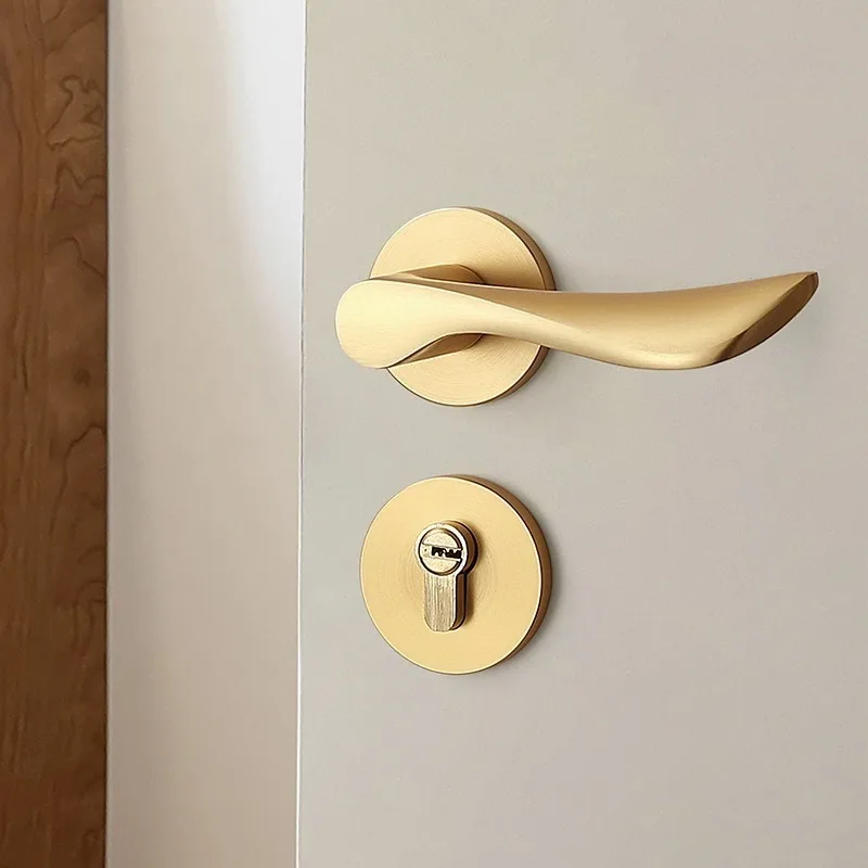 

Luxury Brushed Gold Interior Door Lock - Magnetic Silent Split Lockset for Home Wooden Bedroom, Minimalist Design Gold Door Lock