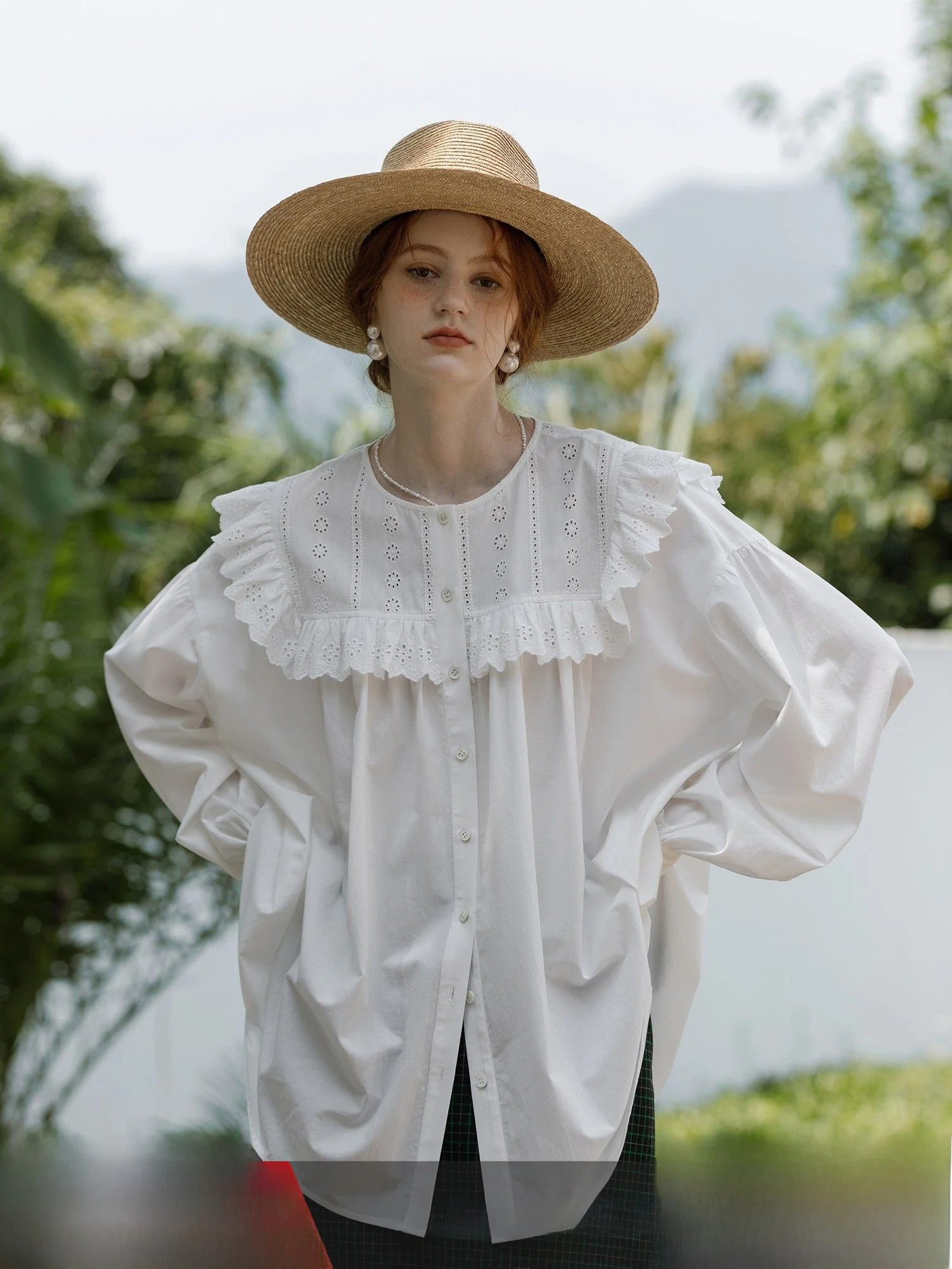 

MELLIIY Spring 2026 Women's Loose Fit Long Sve irt Hollow out Splicing Design Vintage Commute Sle Button Detail