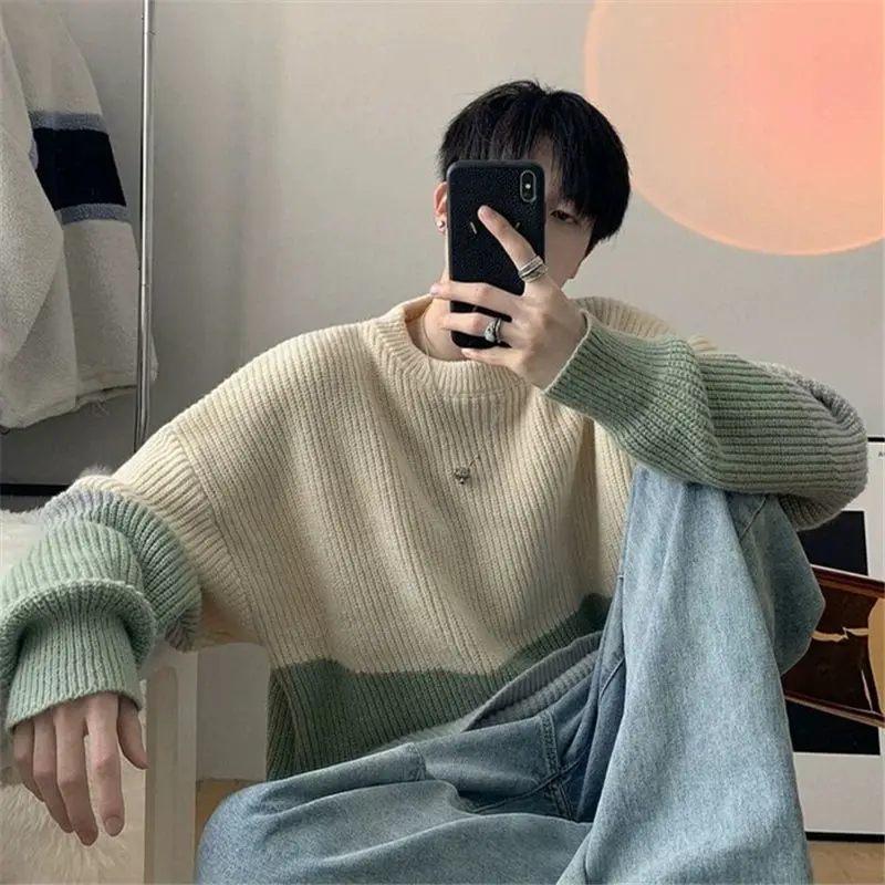 Stylish O-Neck Knitted Spliced All-match Korean Color Sweater Men's Clothing 2022 Autumn New Casual Pullovers Loose Warm Tops