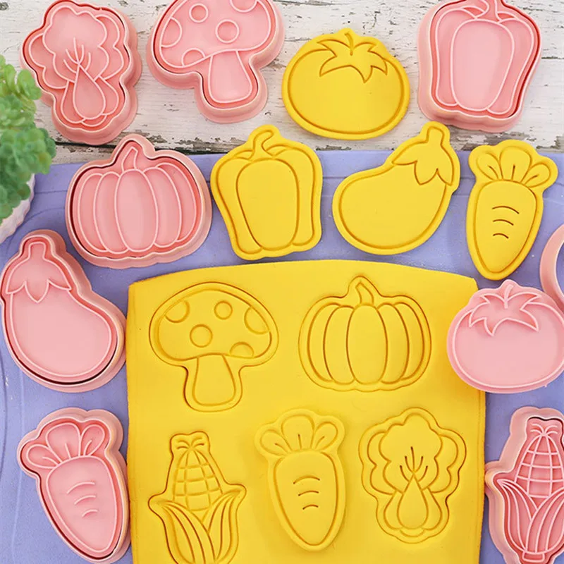 8Pcs/Set vegetable Biscuit Mold Carrots Tomatoes Eggplants Corn Pumpkin Shape Cookie Cutter Stamp Fondant Cake Decoration Tools