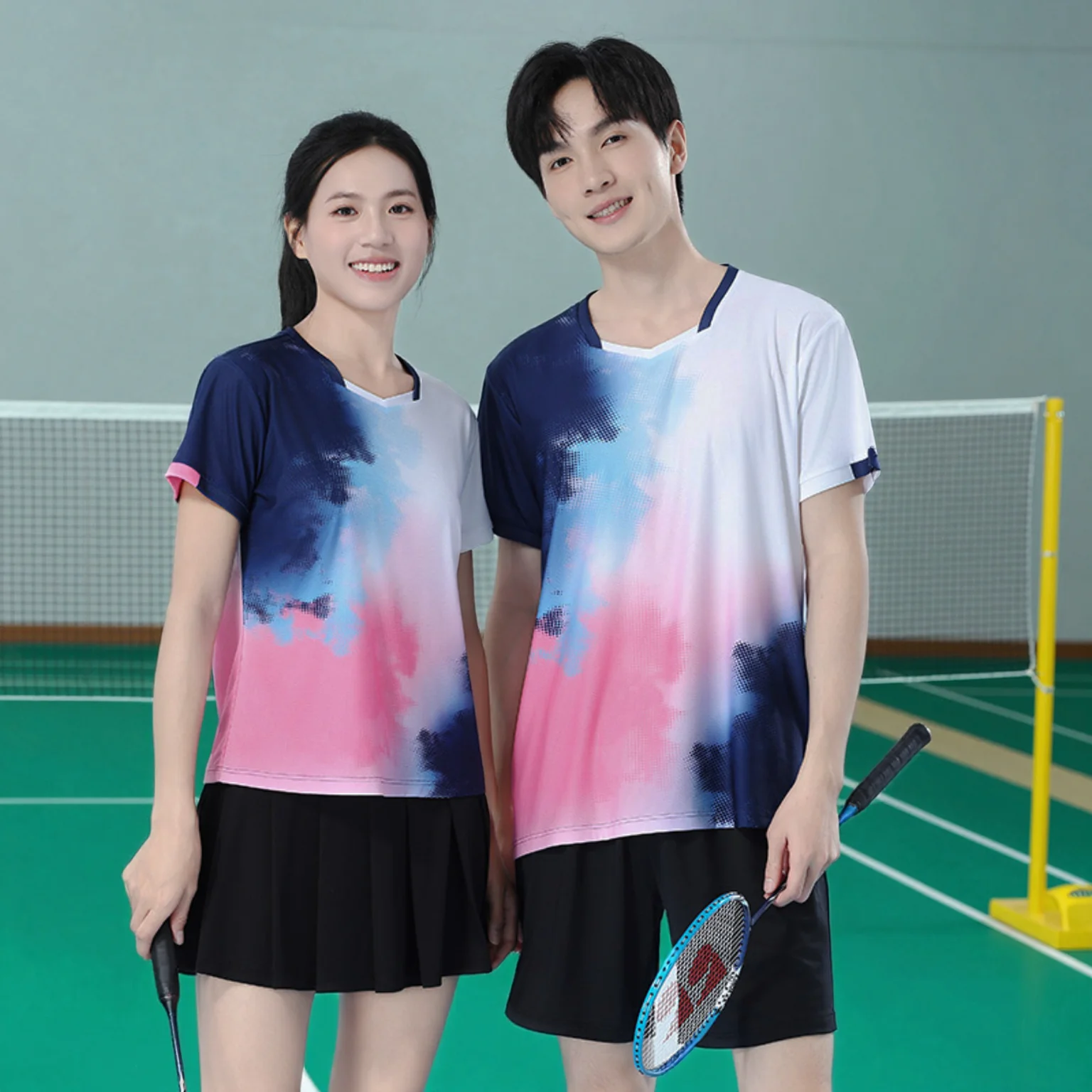 2026年バドミントンユニフォーム-メンズ-高い審美性-速乾性-通気性-スポーツトップ-夏の競技・トレーニング用