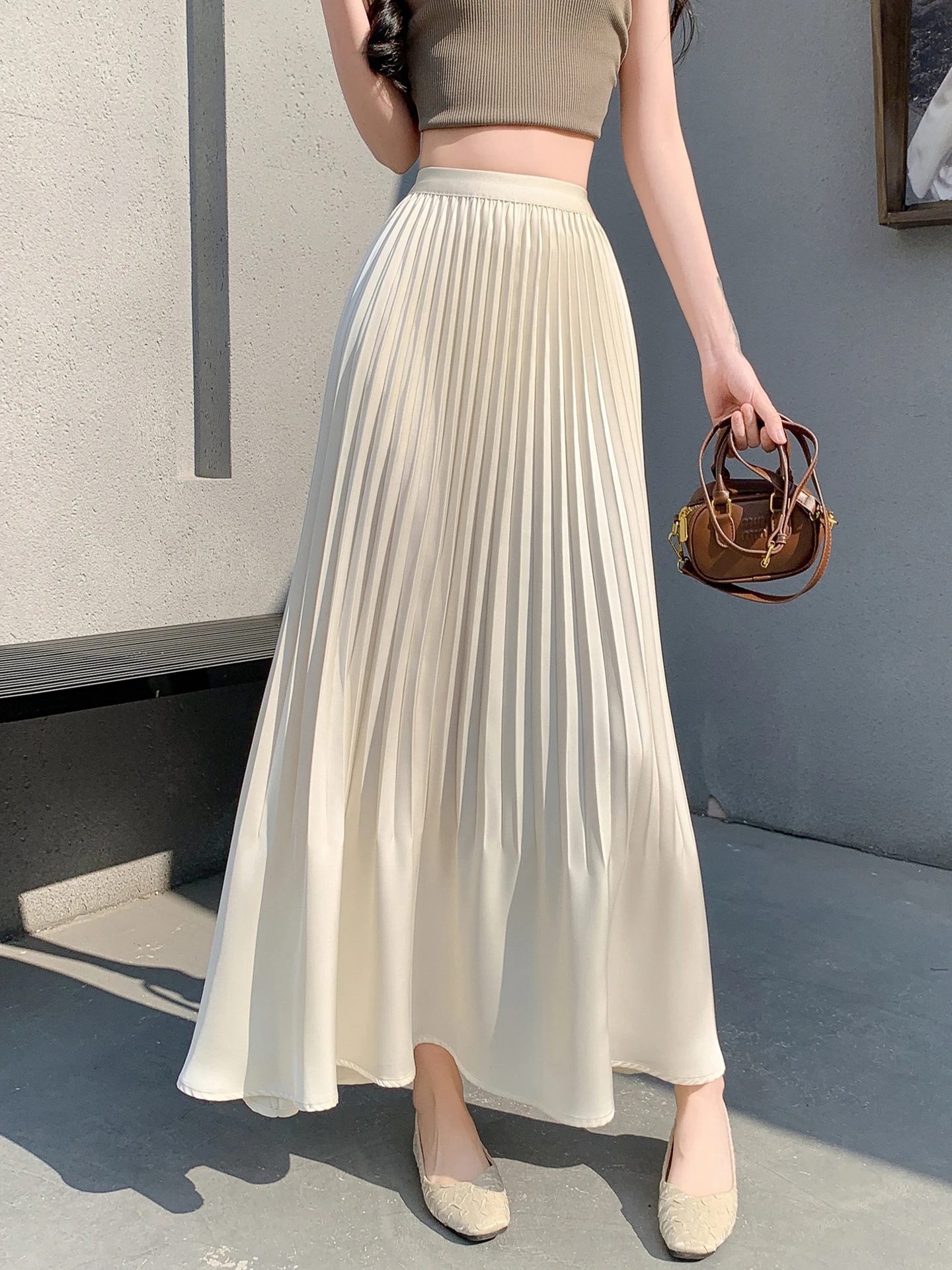 

Женская летняя юбка-миди А-силуэта Ele 2026 года, новая, с завышенной талией, утягивающая, из атласной ткани, французский стиль, дышащая, приятная к телу.