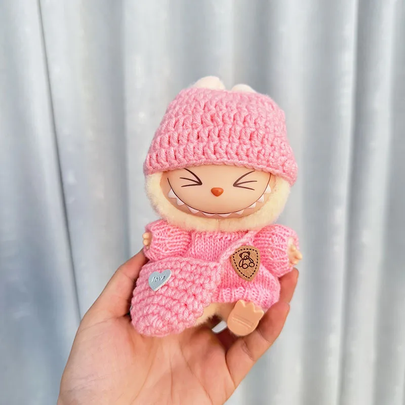 Boîte aveugle 17Cm Labubu vêtements noël hiver nouvel an pull tenue ensemble mignon poupée vêtements accessoires chapeau sac cadeaux pour enfants