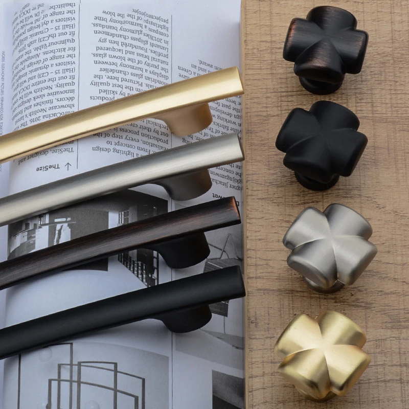 

European Furniture Handle Zinc Alloy Cabinet Handles Golden Wardrobe Kitchen Cabinet Pulls Black Dresser Drawer Single Hole Knob