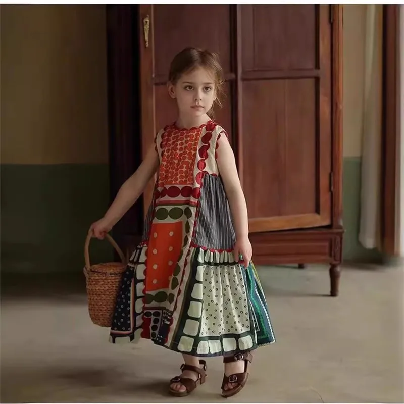 

Girls' unique vintage dress with bohemian patchwork, sleeveless dress, doll-style top, stylish ethnic-style skirt