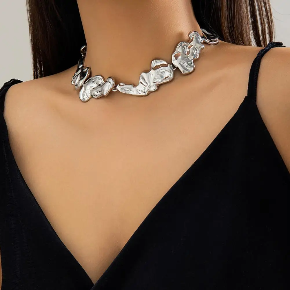 liquid-pleated-necklace-women’s-irregular-liquid-shape-necklace-electroplated-solid-color-choker-punk-style-for-parties