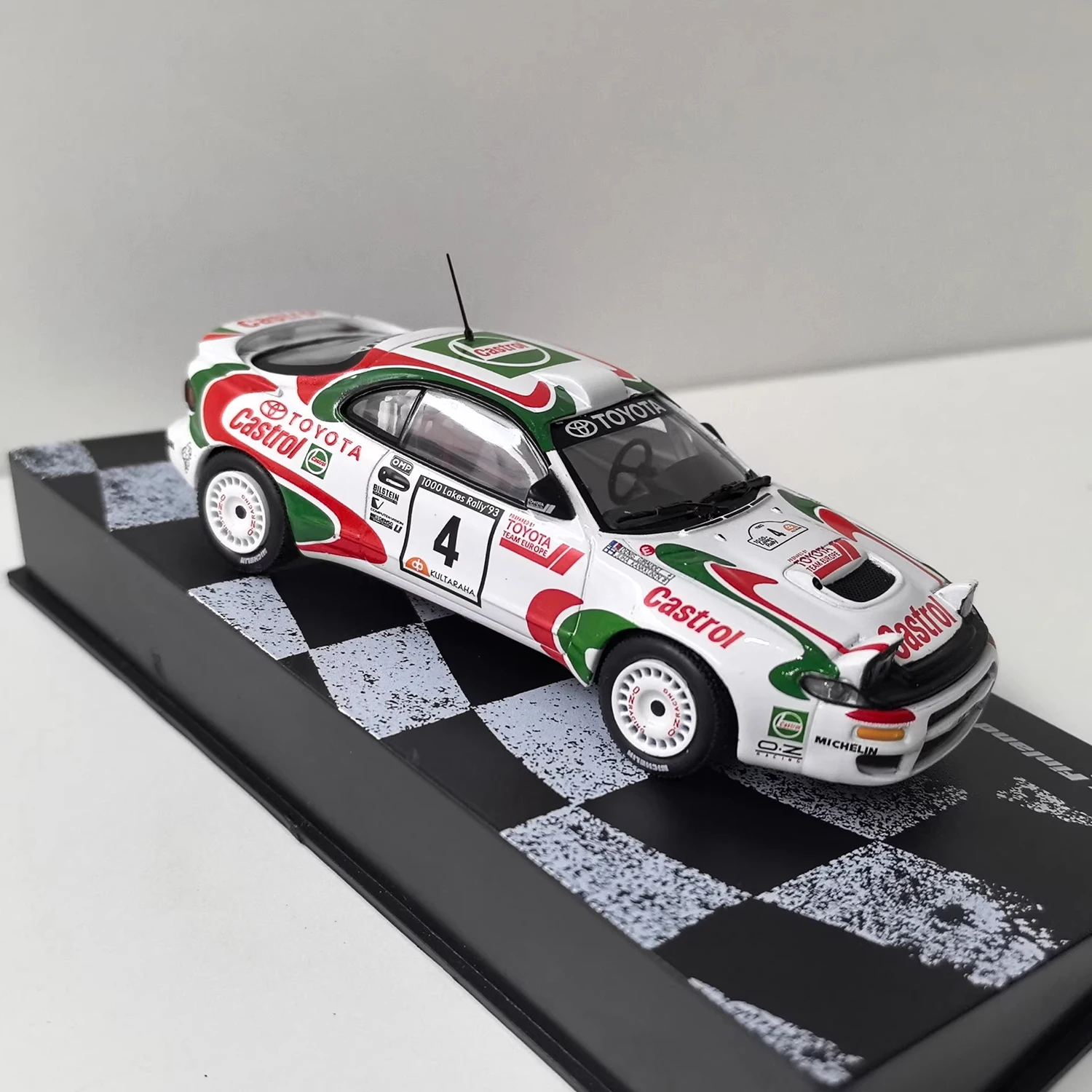 

DEA 1:43 Scale Diecast Alloy TOYOTA CELICA TURBO 4WD ST185 Toys Cars Model Classics Nostalgia Adult Gift Souvenir Static Display