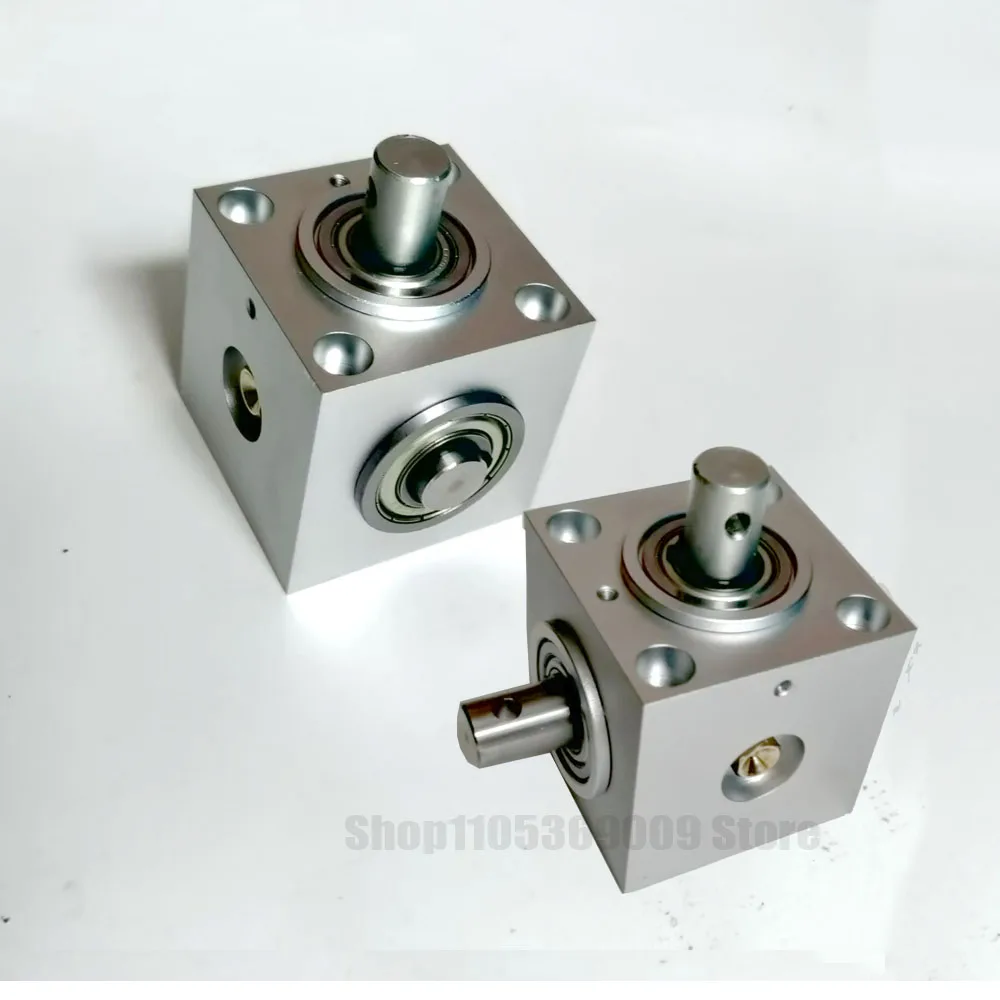 Vertical Type Right Angle Steering Gear Box 1.5M 20T 90 Degree Commutator 15MM Diameter Dual Shaft 2000RPM 12Nm