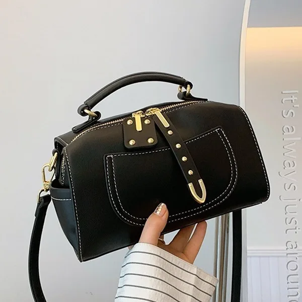 Women\'s Bags 2024 New Trendy Small Square Bag Commuter Crossbody Bag Simple Portable Pillow Bags Hand Bags