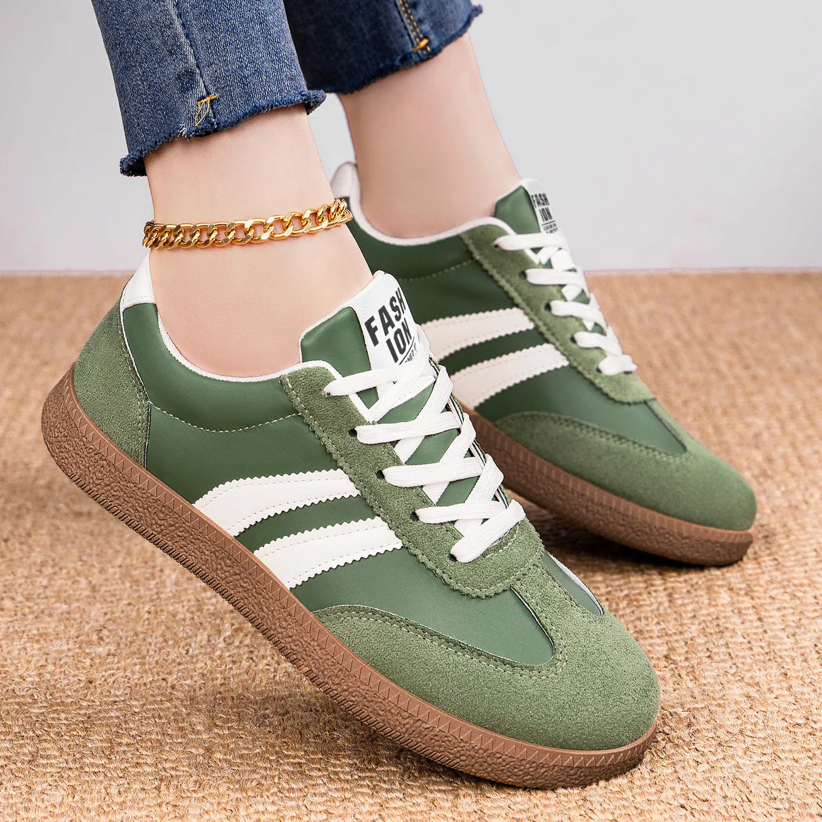 Women's shoes - Spring soft-soled lightweight, comfortable, breathable casual shoes, casual outdoor sports shoes
