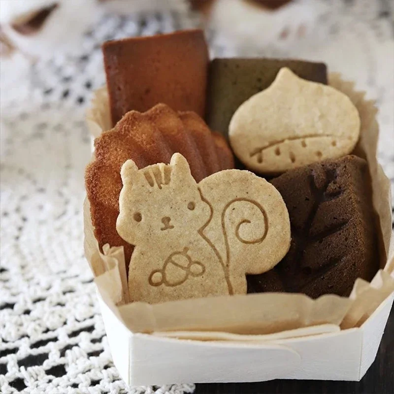 Cute Squirrel Chestnut Butter Cookie Mold Cartoon Christmas Animal Fondant Cake Decorating Tools Biscuit Press Stamp Baking Tool