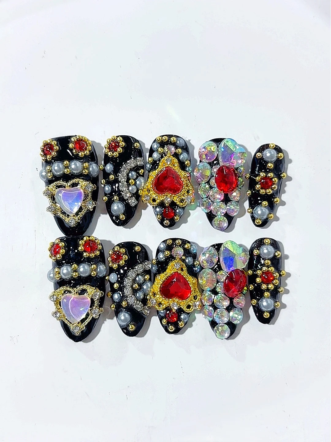 

Pearl Love Diamond Almond Style Fashion Manicure (L161)