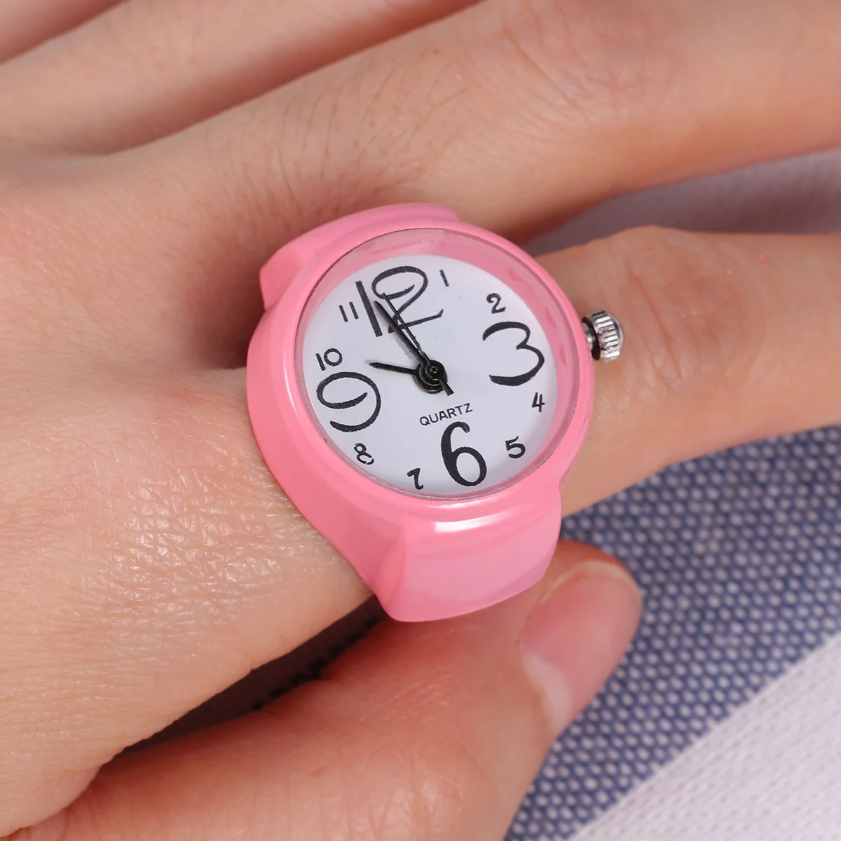 1 pçs relógio em forma de anel de dedo rosa quartzo mini relógio elástico moda unisex elegante acessório novidade presente viagem casamento