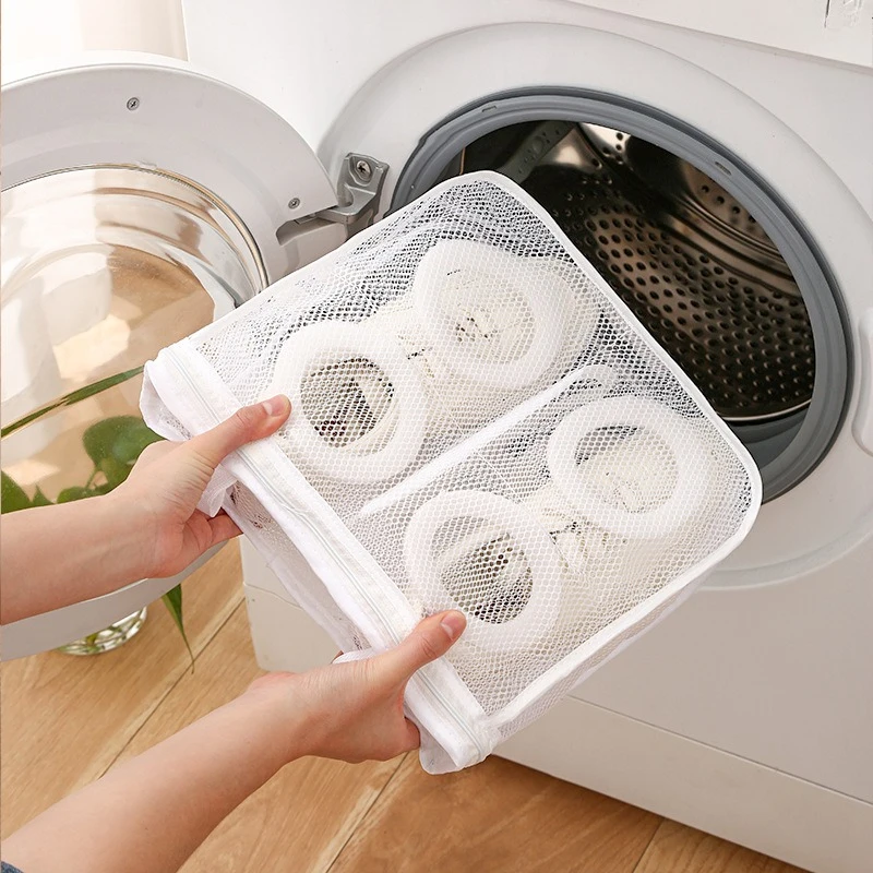 

Durable Mesh Laundry Bag for Shoes,Machine Wash Safe, Anti-Deformation,with Zip Closure for Effective Cleaning,Laundry Organizer
