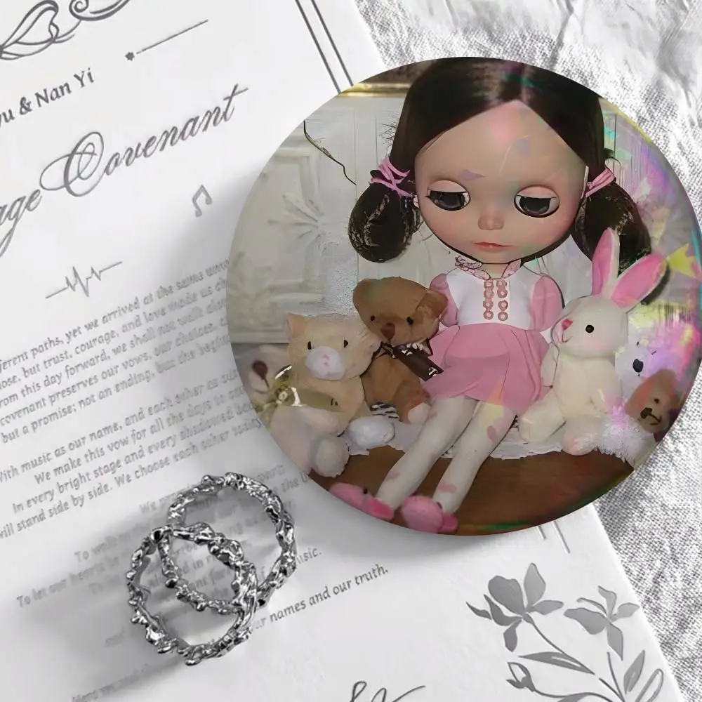 Friends Blythe Doll Tote Bag Round Badge Creative Brooch Clothing Backpack Accessories Lapel Pin
