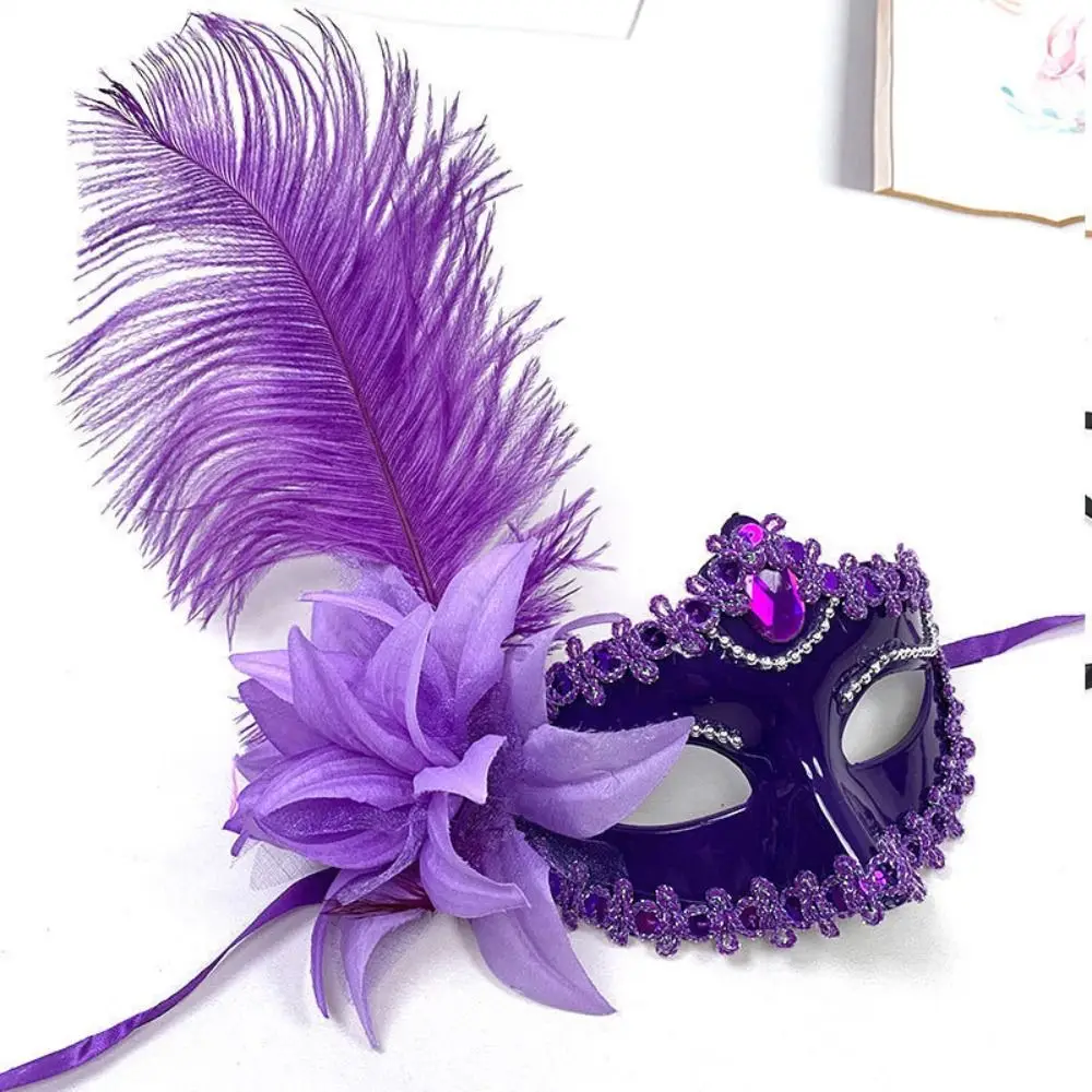 Side Flower Masquerade Mask Rhinestone Decoration Plastic Venetian Mask Feather Vintage Style Party Mask Masquerade Ball