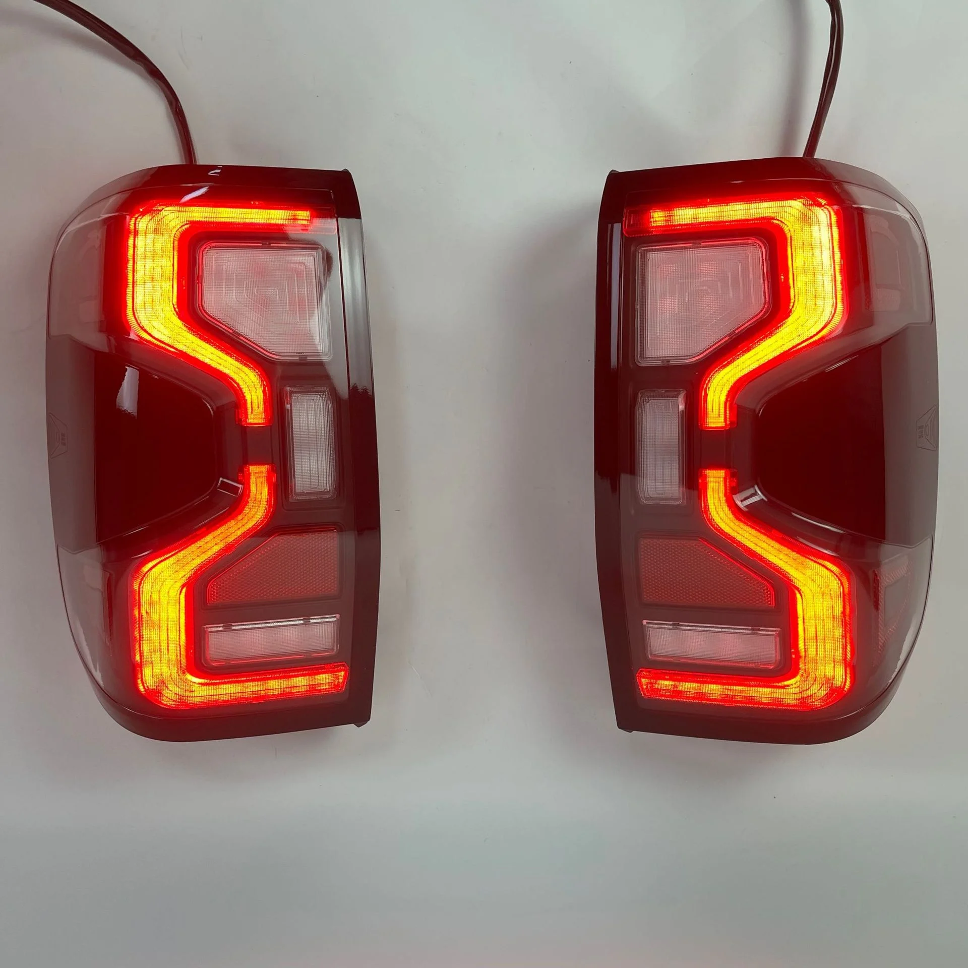 1106 HOT 2022-2023 for Ford Ranger T9 LED Tail Lights Assembly Clear Lens 12V Modified Rear Bumper Brake Reverse Lights