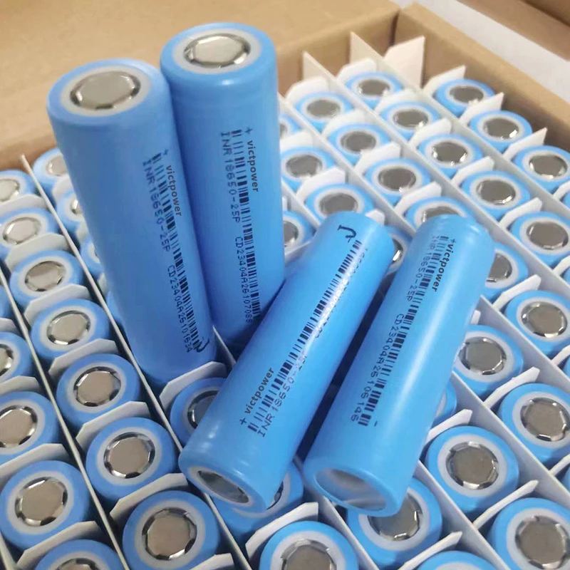 3.7V 2500mAh 18650 аккумулятор 30A 15C high discharge cylindrical INR18650-25P lithium battery cells suitable for Vacuum cleaner