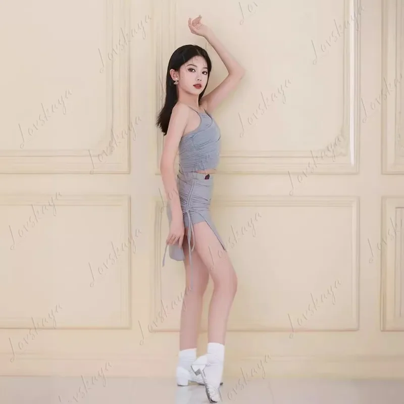 

Тренировочный костюм для латинских танцев для взрослых с темпераментом, новая подтяжка и пупок, демонстрирующая фигуру, одежда для выступлений для девочек