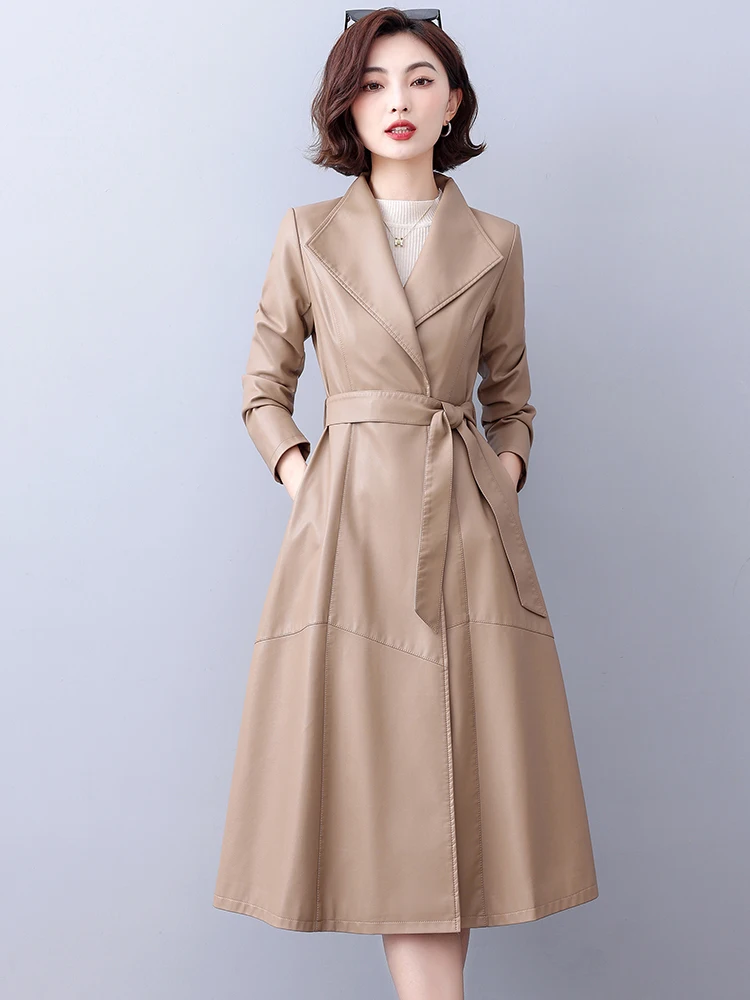 Nouvelle Collection Automne Hiver 2025 – Manteau Long en Cuir pour Femme, Longueur Genou, Ceinturé, Coupe Ajustée, en Peau de Mouton, Coupe-Vent Élégant