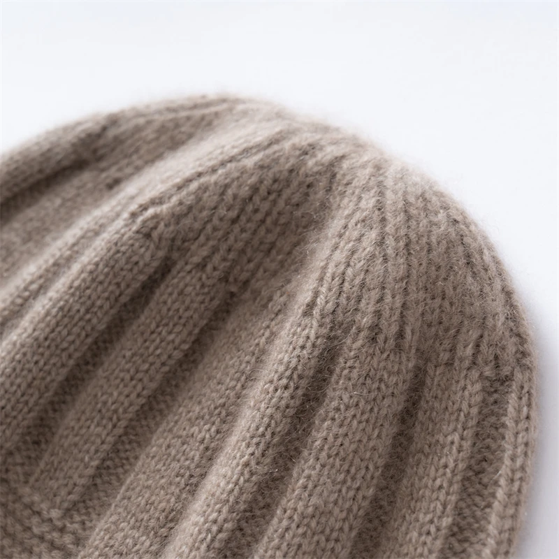 High Quality Fashionable Pure Cashmere Winter Women's Flanged Bean Hat Solid Color Outdoor Warm Knitted Ear Protection Hat
