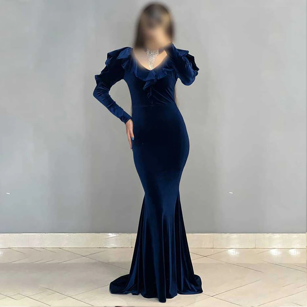 

Modern Evening Dresses For Women 2023 V-Neck Full Sleeves Zipper Prom Gowns Velvet Mermaid Sweep Train فساتين مناسبة حسب الطلب