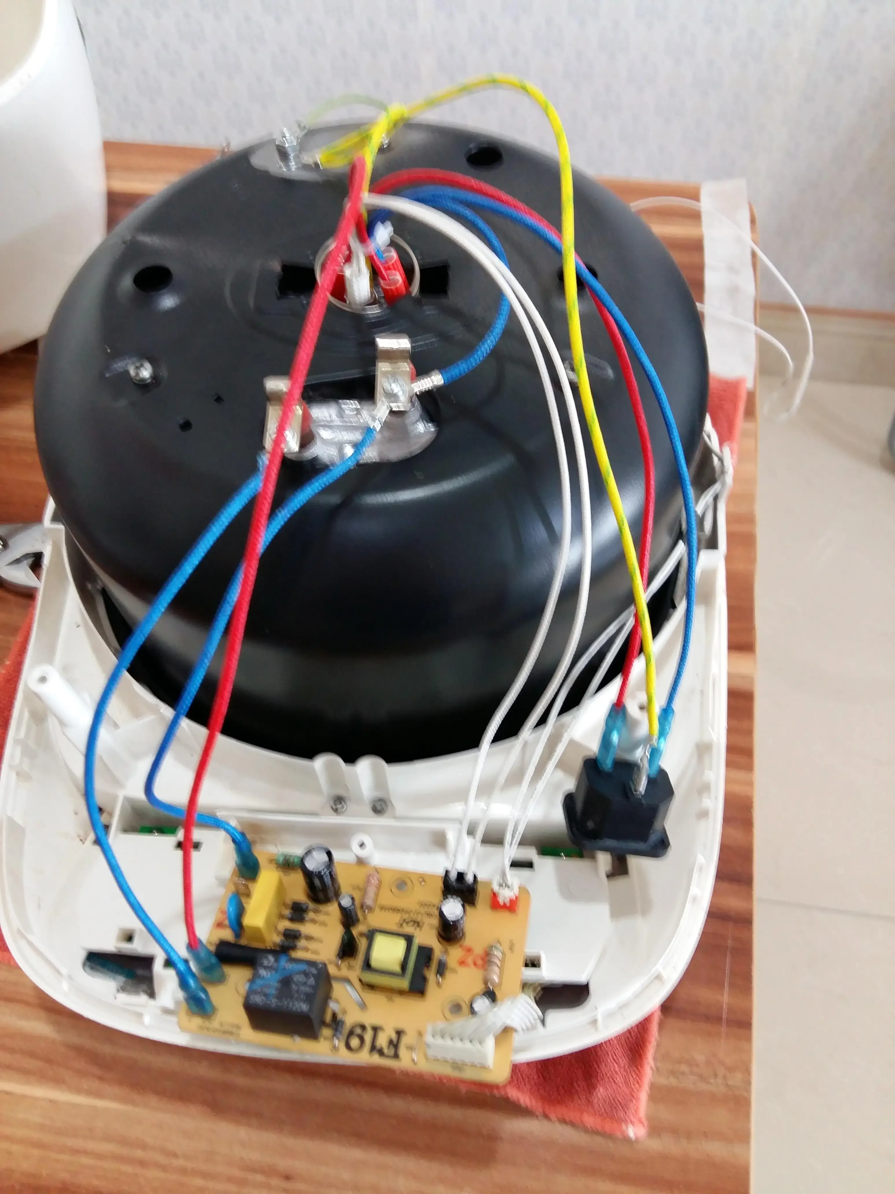 Suitable for Supor rice cooker CFXB30 40 50FC11-75 temperature sensor cup pot bottom sensor thermostat 7-wire