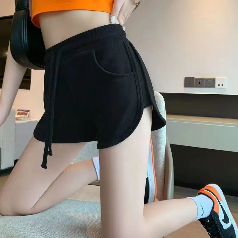 Shorts Womens Gothic Punk Black Chain Zipper Buckle Strap High Waist Dark Nightclub Street Grunge Rave Trendy Rock Style 