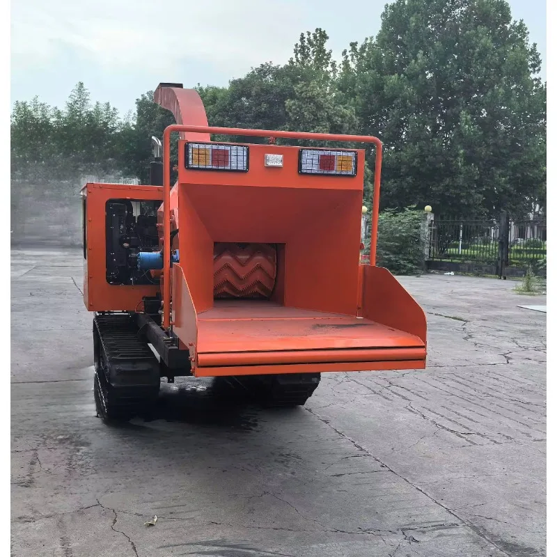 Wood Crusher Factory Direct Sale Crawler Mobile Wood Chipper Farming Multifunction Diesel Engine Wood Chipper