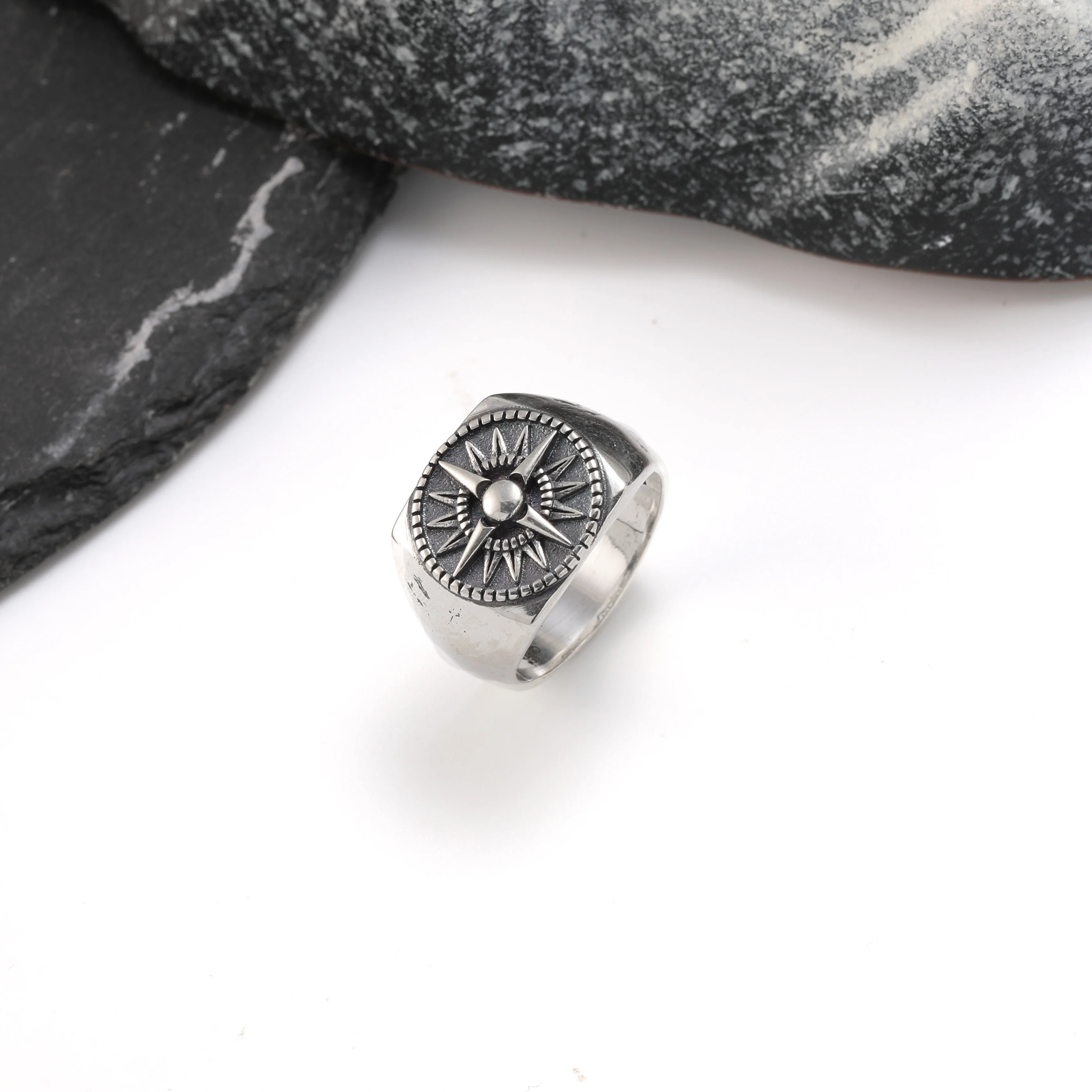 

R064 genuine 925 sterling silver classic fashion vintage ring