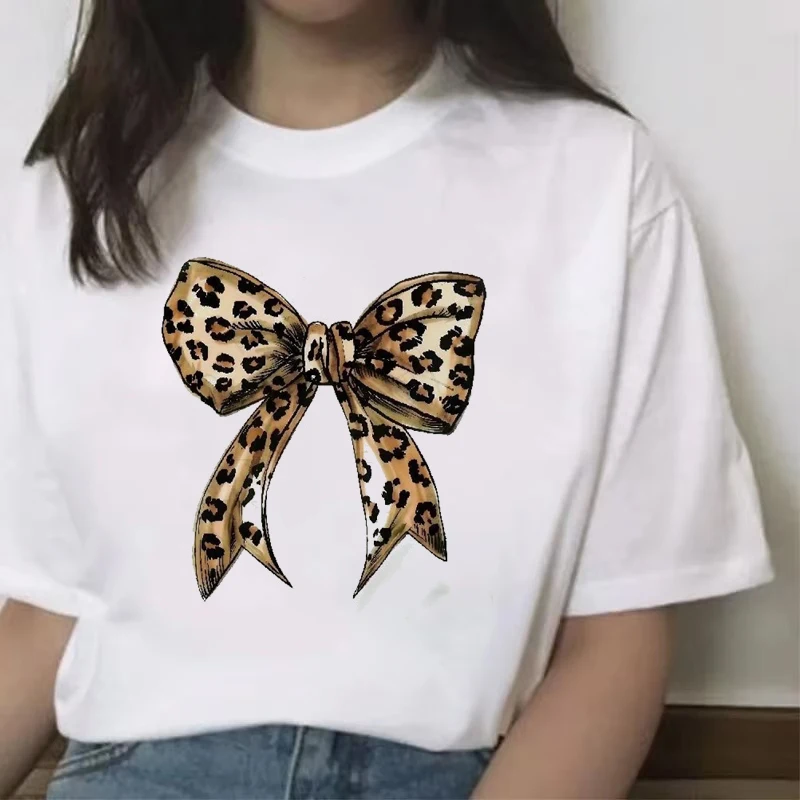 

Fashion Graphic Women's T-shirt with Leopard Print Round Neck Short Sleeved T-shirt Unisex Streetwear Casual Wear Clothing Top