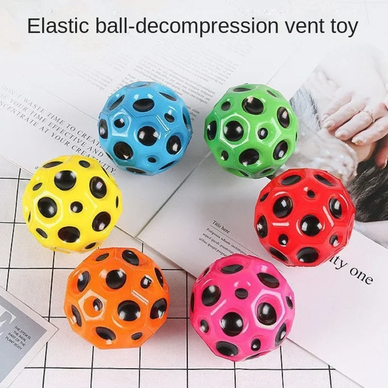 High Resilience Hole Ball Soft Bouncy Ball Anti-fall Moon Shape Porous Bouncy Ball Kids Indoor Outdoor Toy Ergonomic Design 1PC