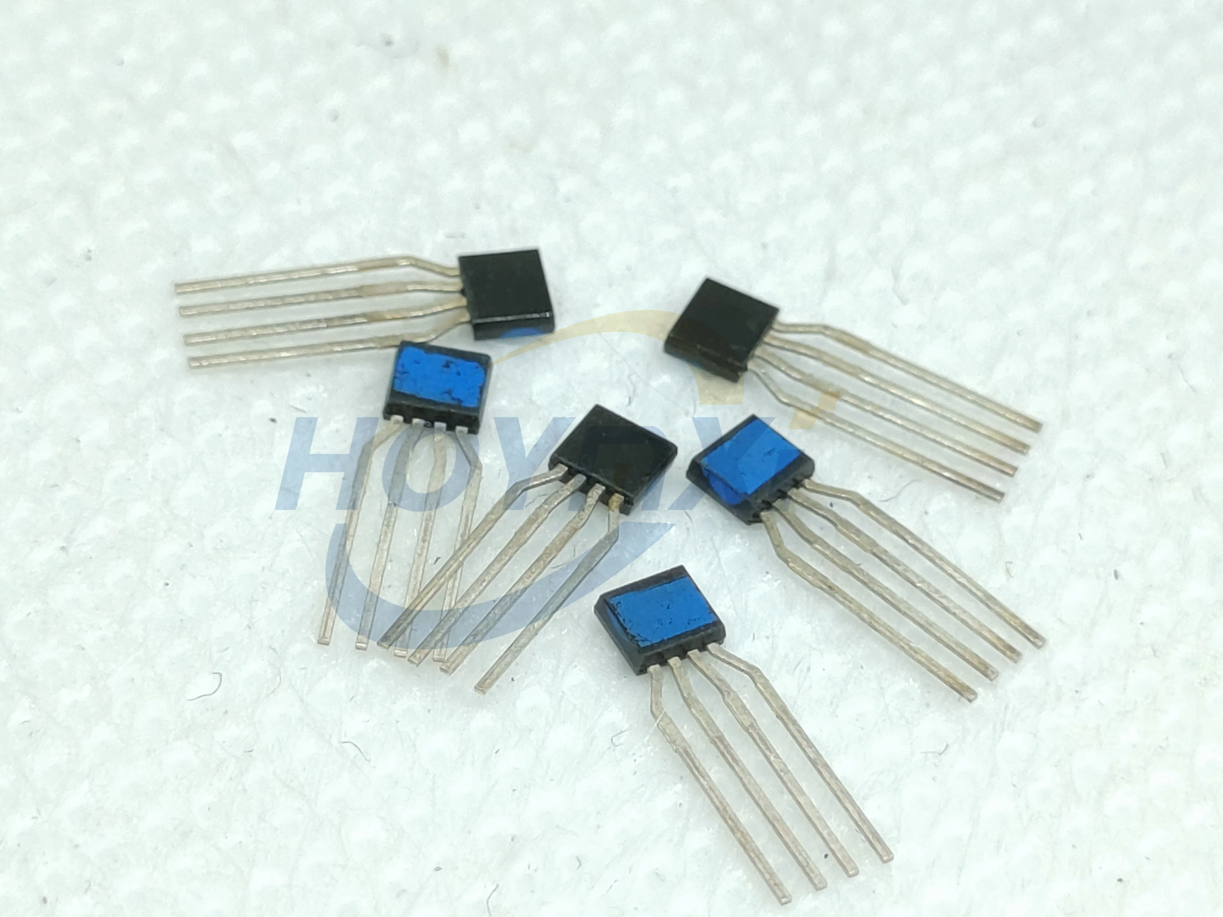 2 PCS/batch High Sensitive Hall Element HW-302B Non-contact Sensor HW302 Indium Antimonide Linear Hall Sensor Brand New Original